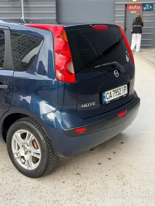 Nissan Note 2006 photo 3