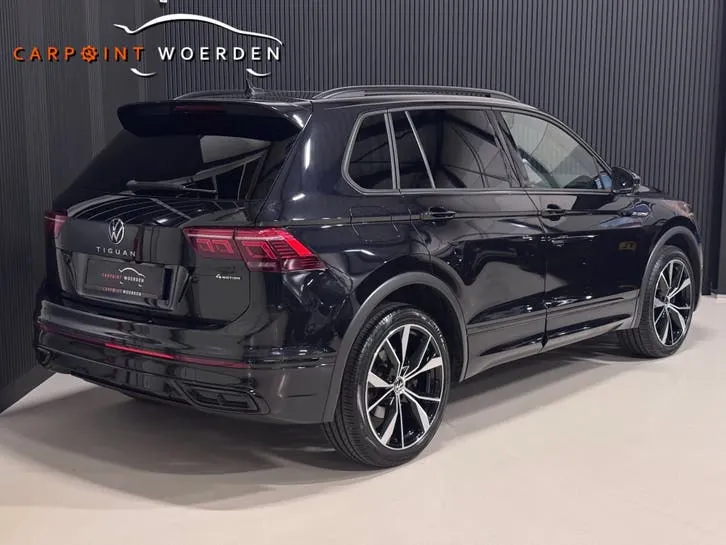 Volkswagen Tiguan 2021 photo 2