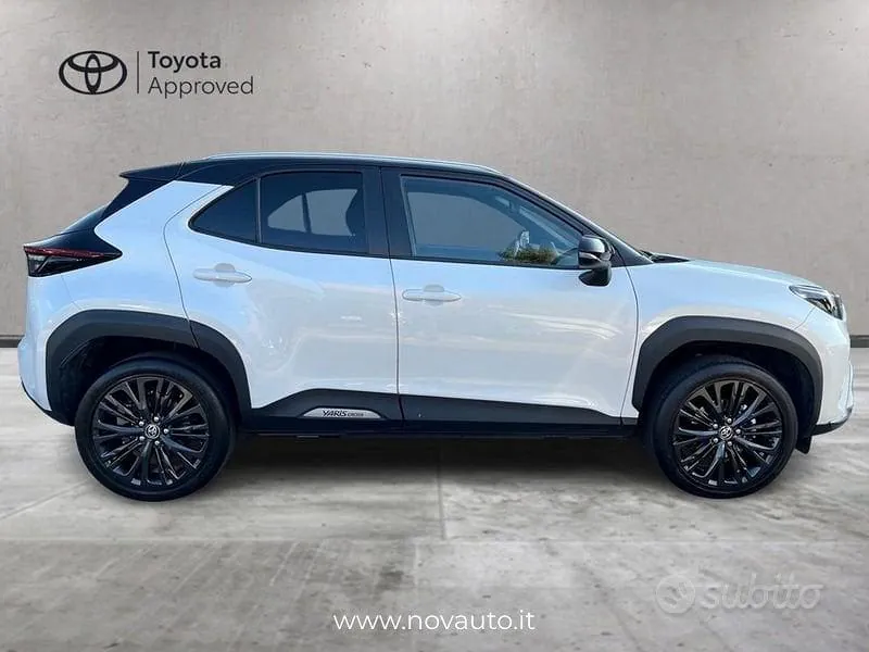 Toyota Yaris Cross 2022 photo 3