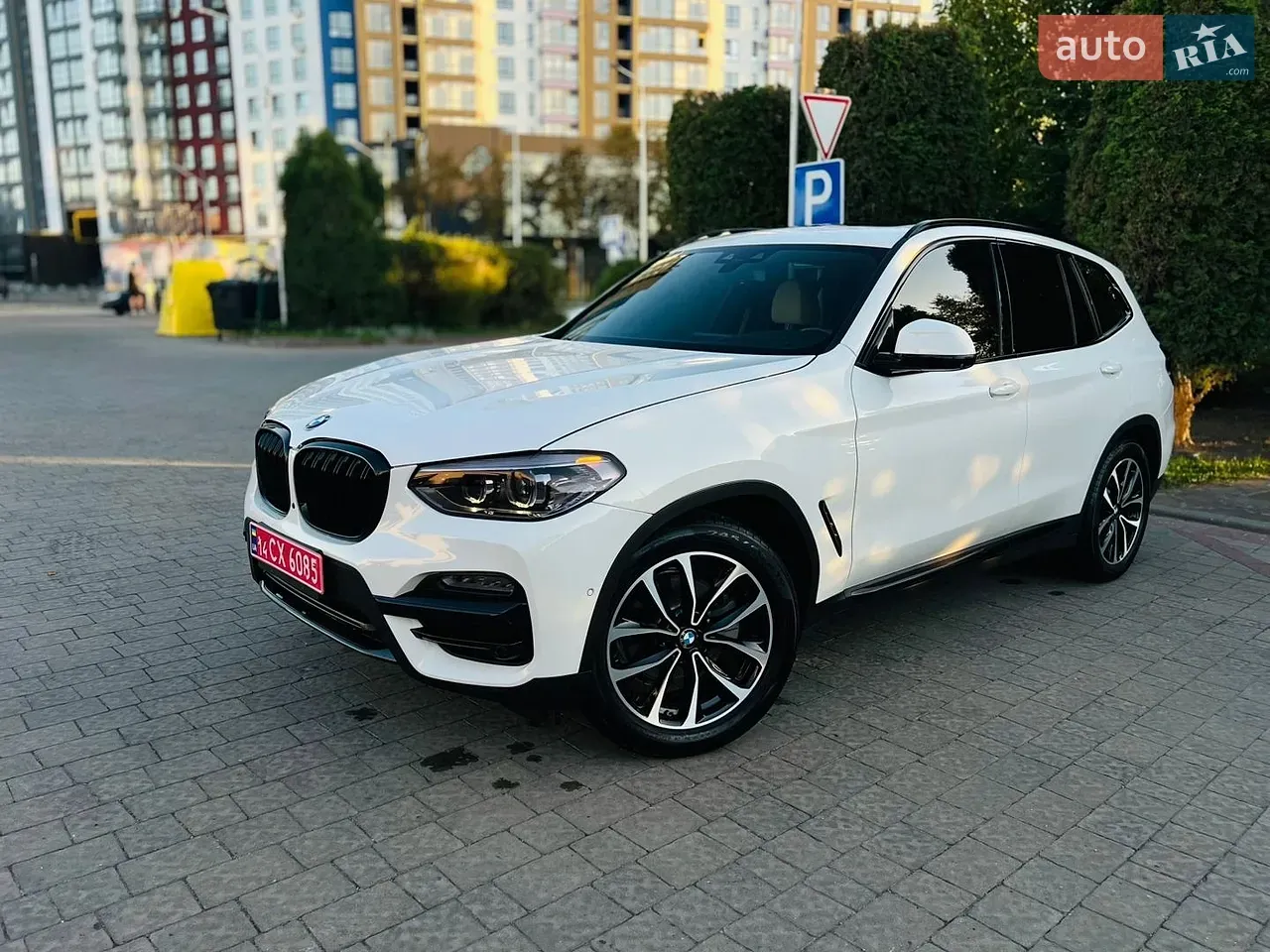 BMW X3 2019 photo 3