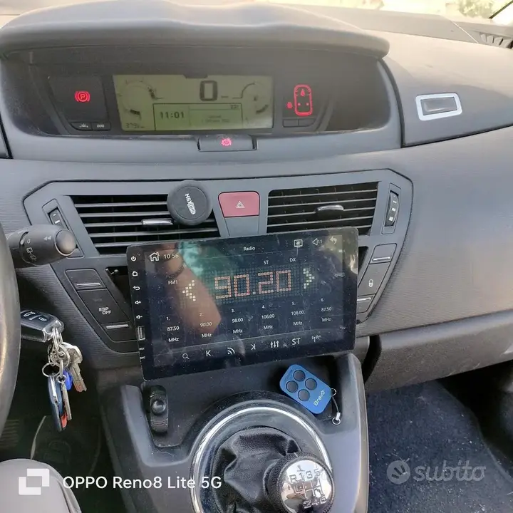 Citroen C4 Picasso 2011 photo 5