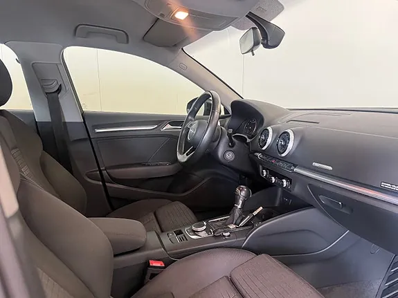 Audi A3 2018 photo 4