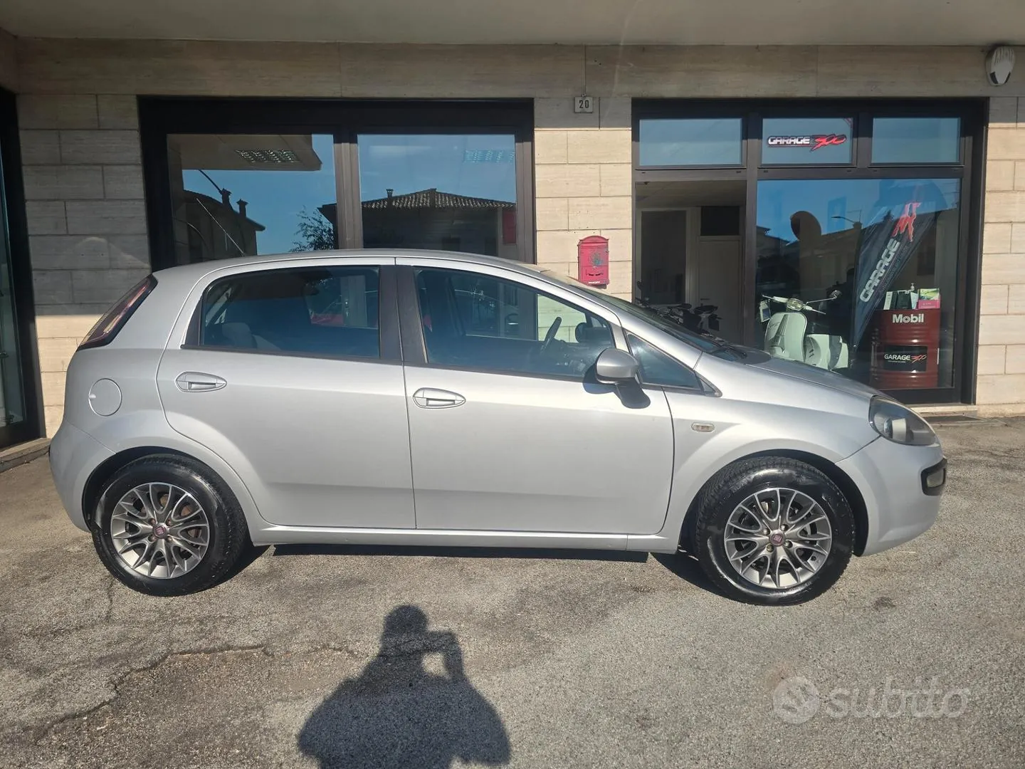 Fiat Punto Evo 2011 photo 4