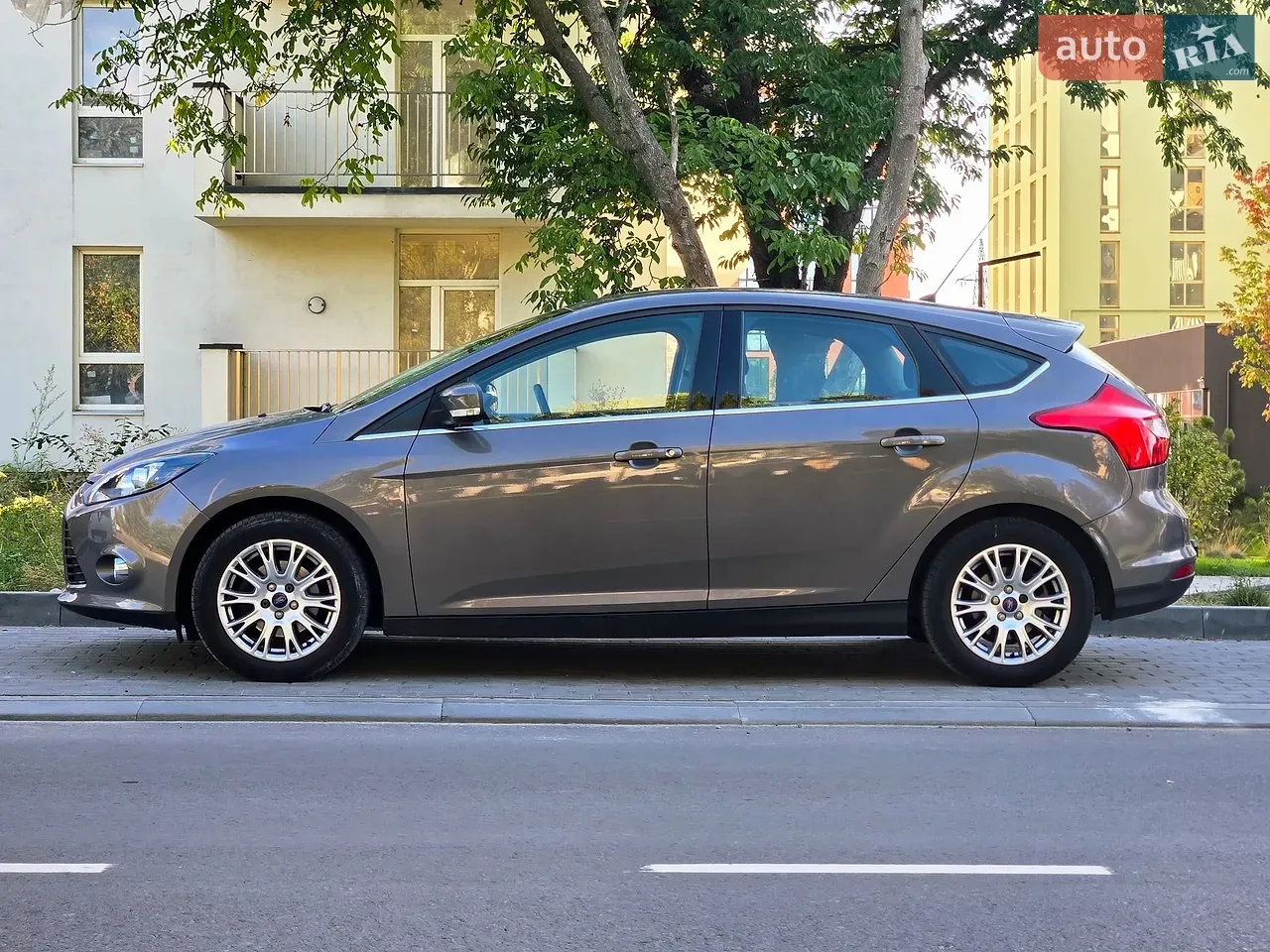 Ford Focus 2011 photo 4
