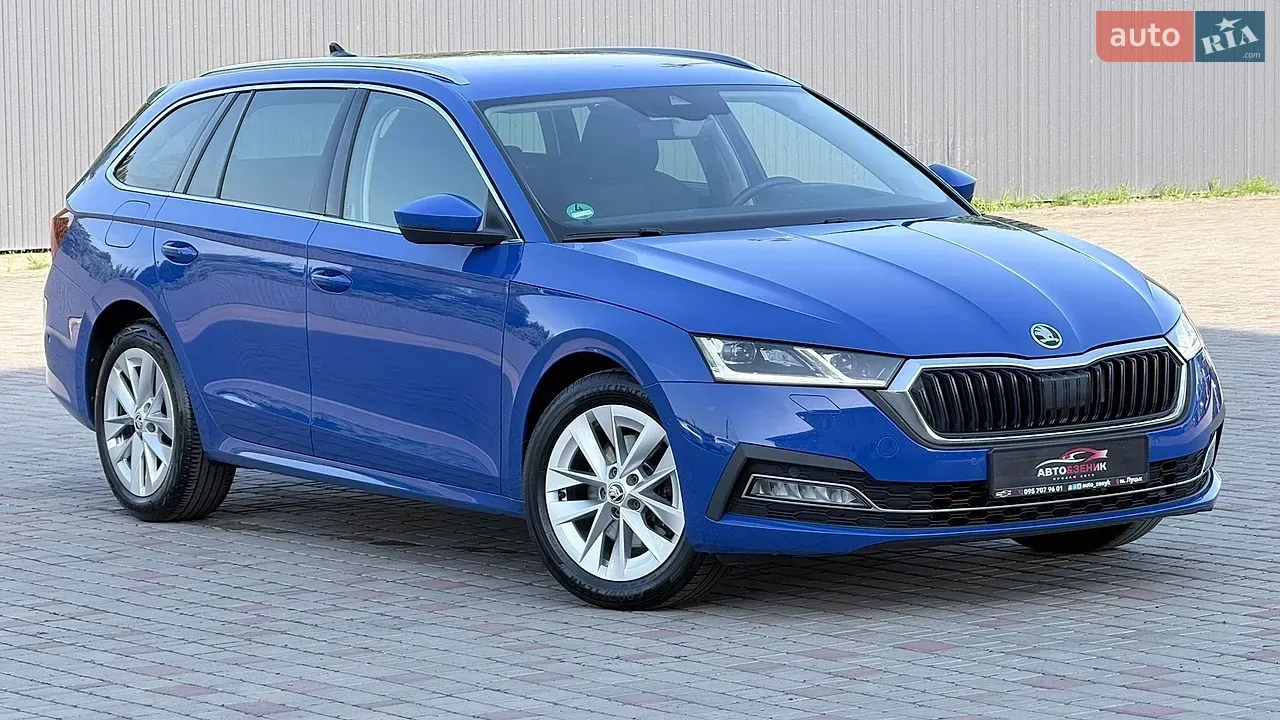 Skoda Octavia 2021 photo 2