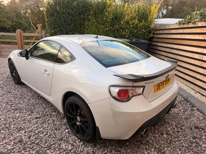 Subaru Brz 2014 photo 2