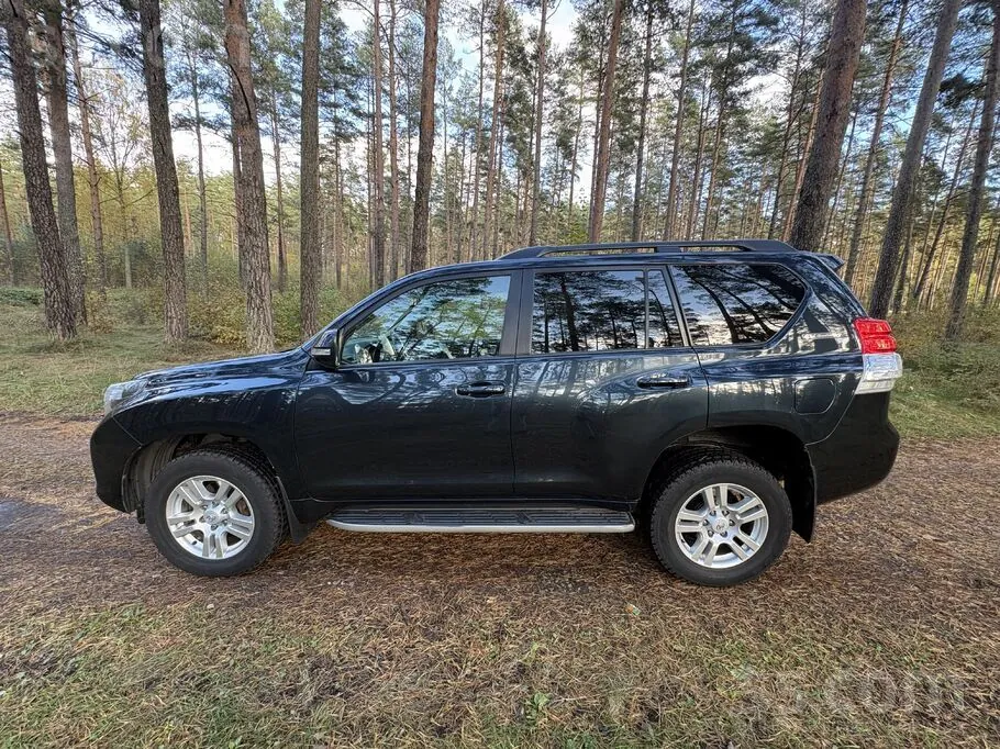 Toyota Land Cruiser 2012 photo 3
