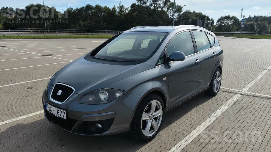 Seat Altea 2012 photo 4