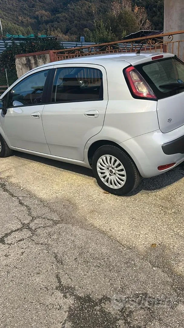 Fiat Punto Evo 2010 photo 5