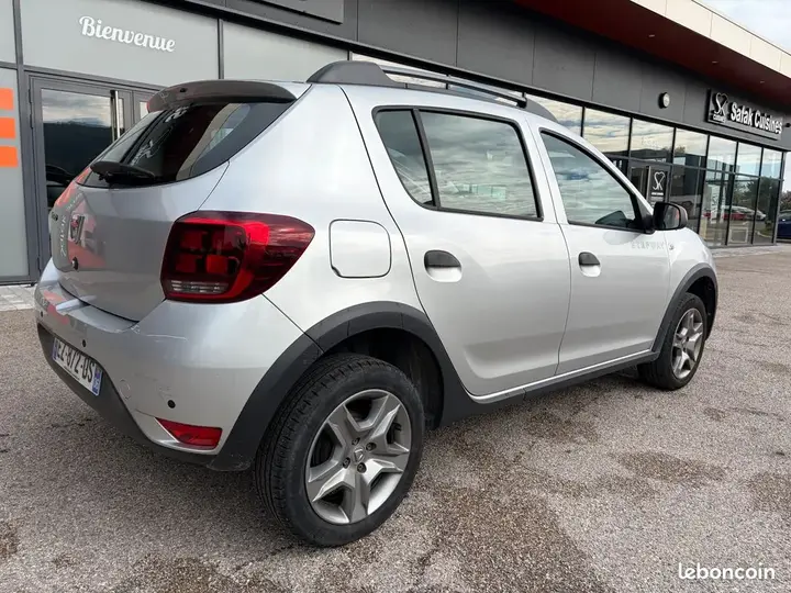 Dacia Sandero 2018 photo 4