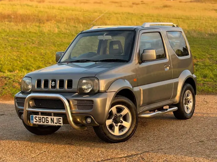 Suzuki Jimny 2006 photo 5