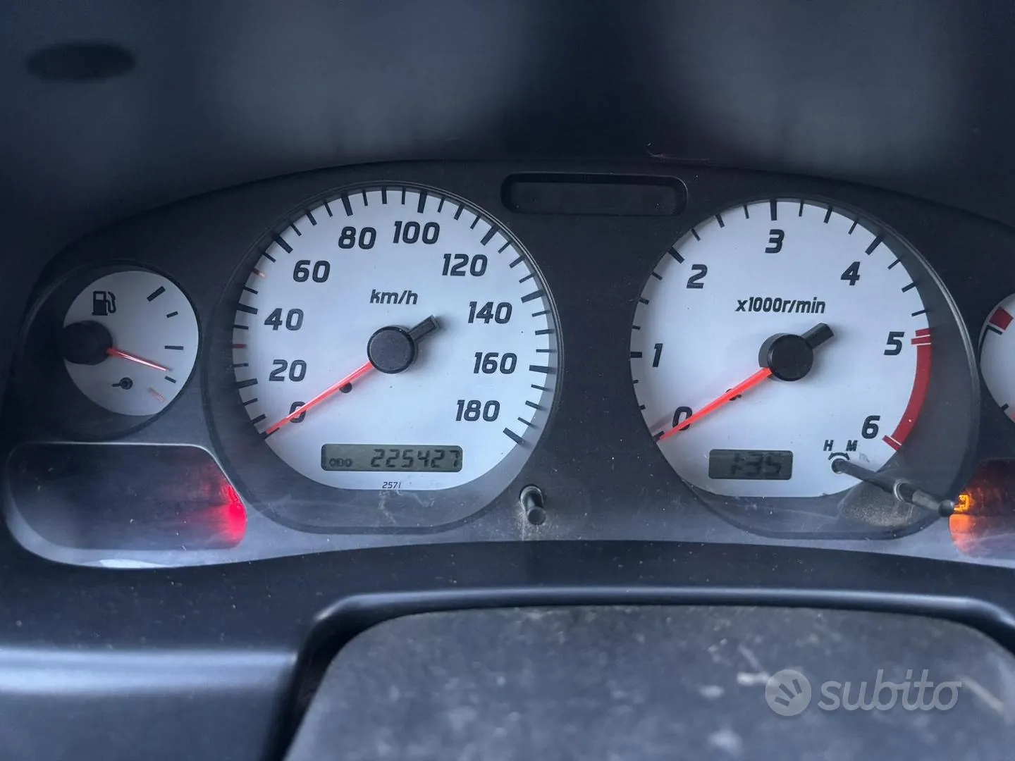 Nissan Navara 2003 photo 5