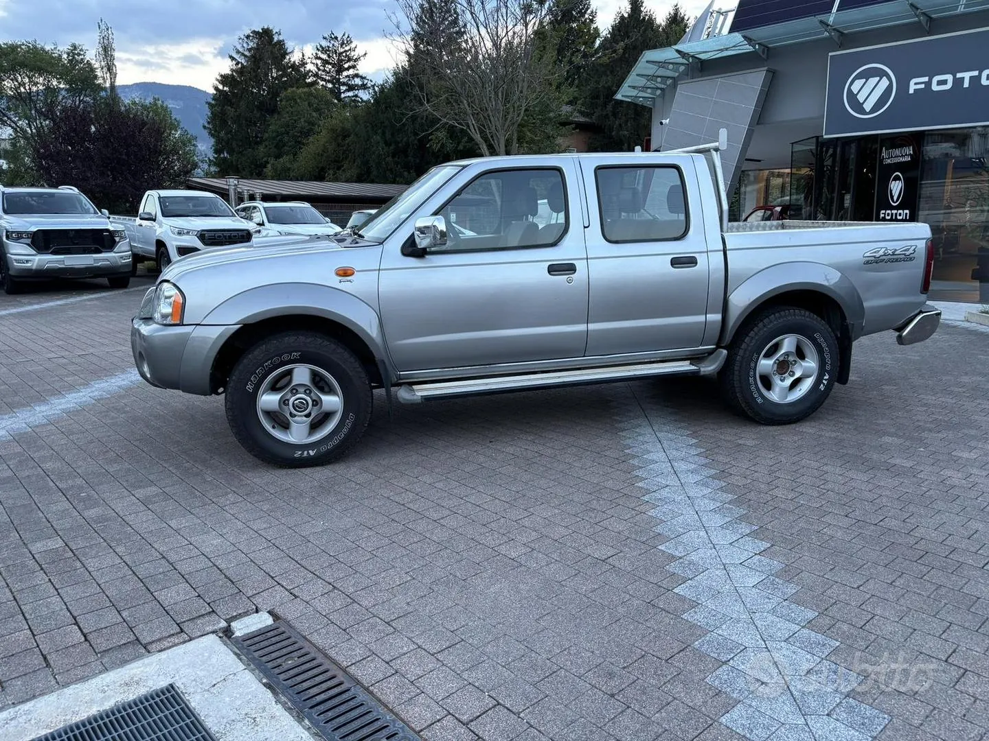Nissan Navara 2003 photo 3