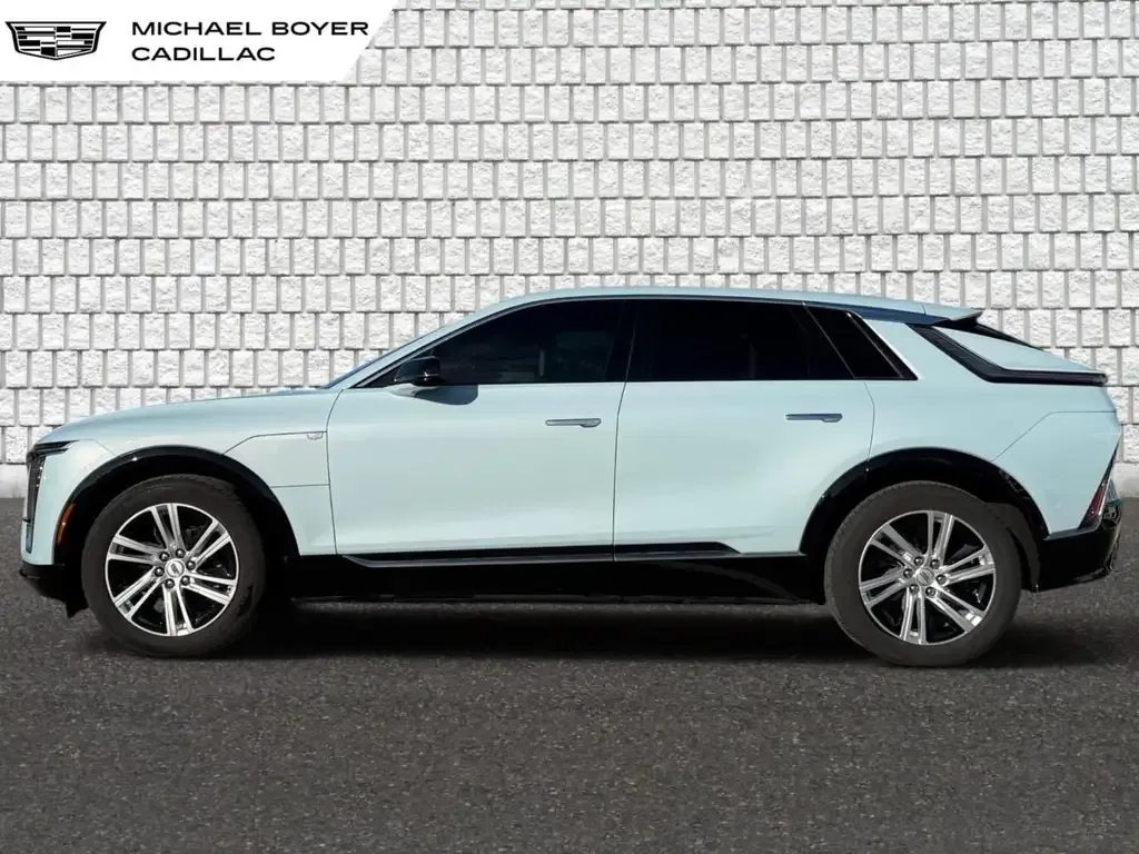 Cadillac Lyriq 2024 photo 2