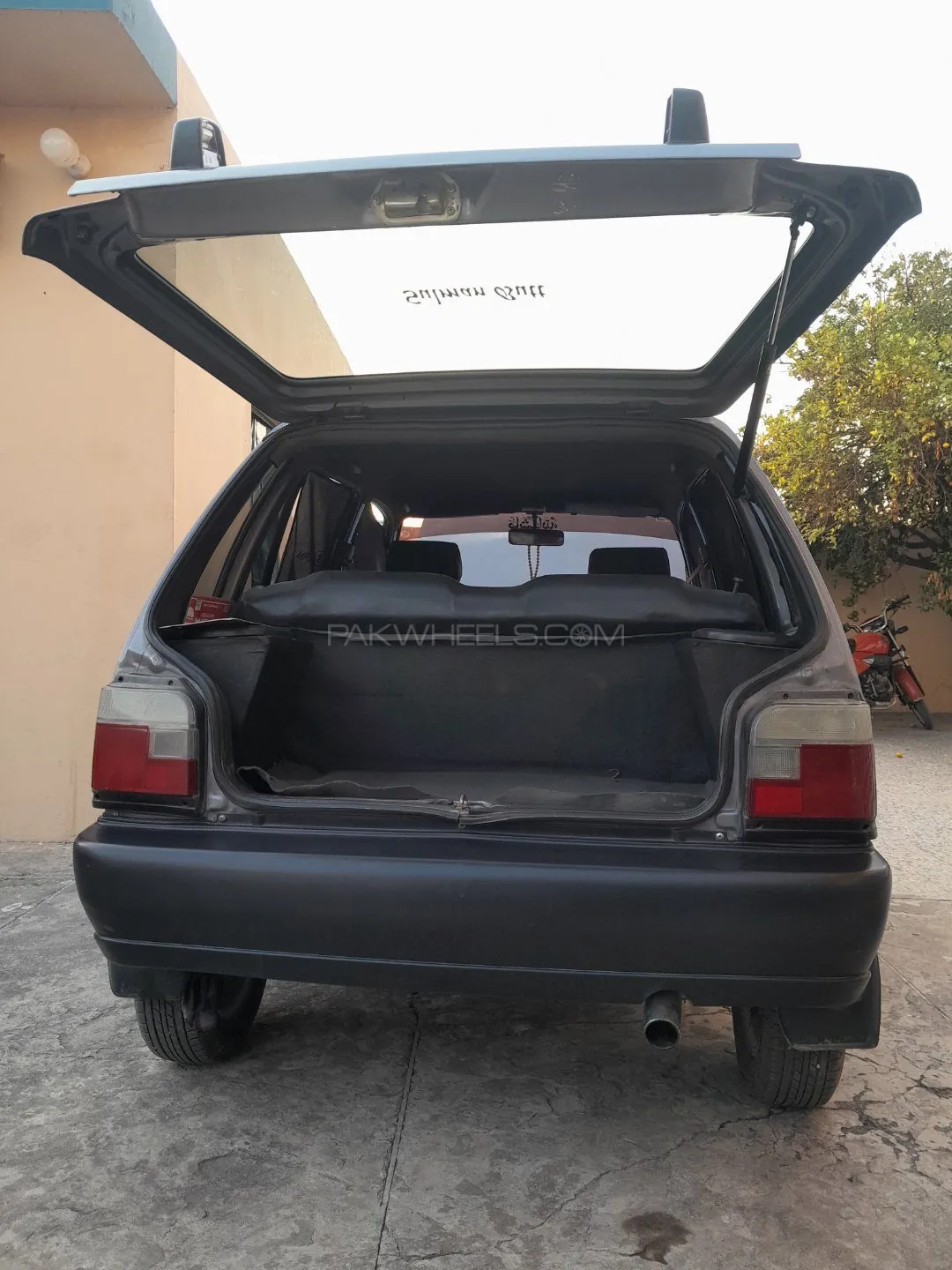 Suzuki Mehran