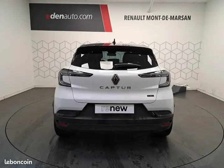 Renault Captur 2025 photo 4