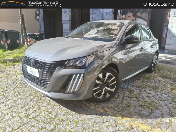 Peugeot 208