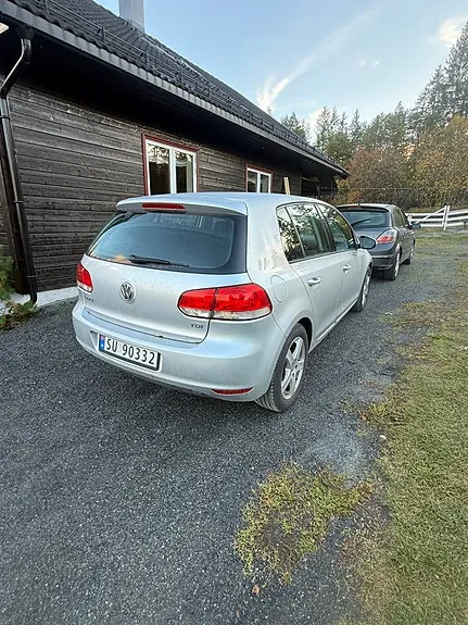 Volkswagen Golf Vi 2011 photo 3