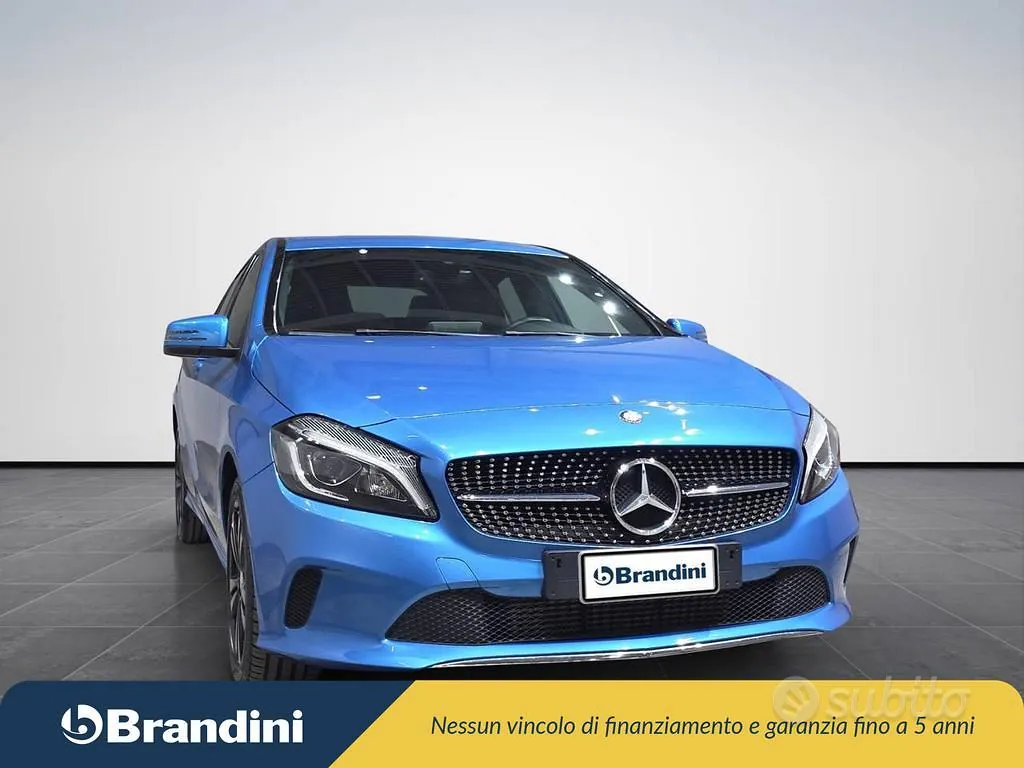 Mercedes-Benz A 2016 photo 4
