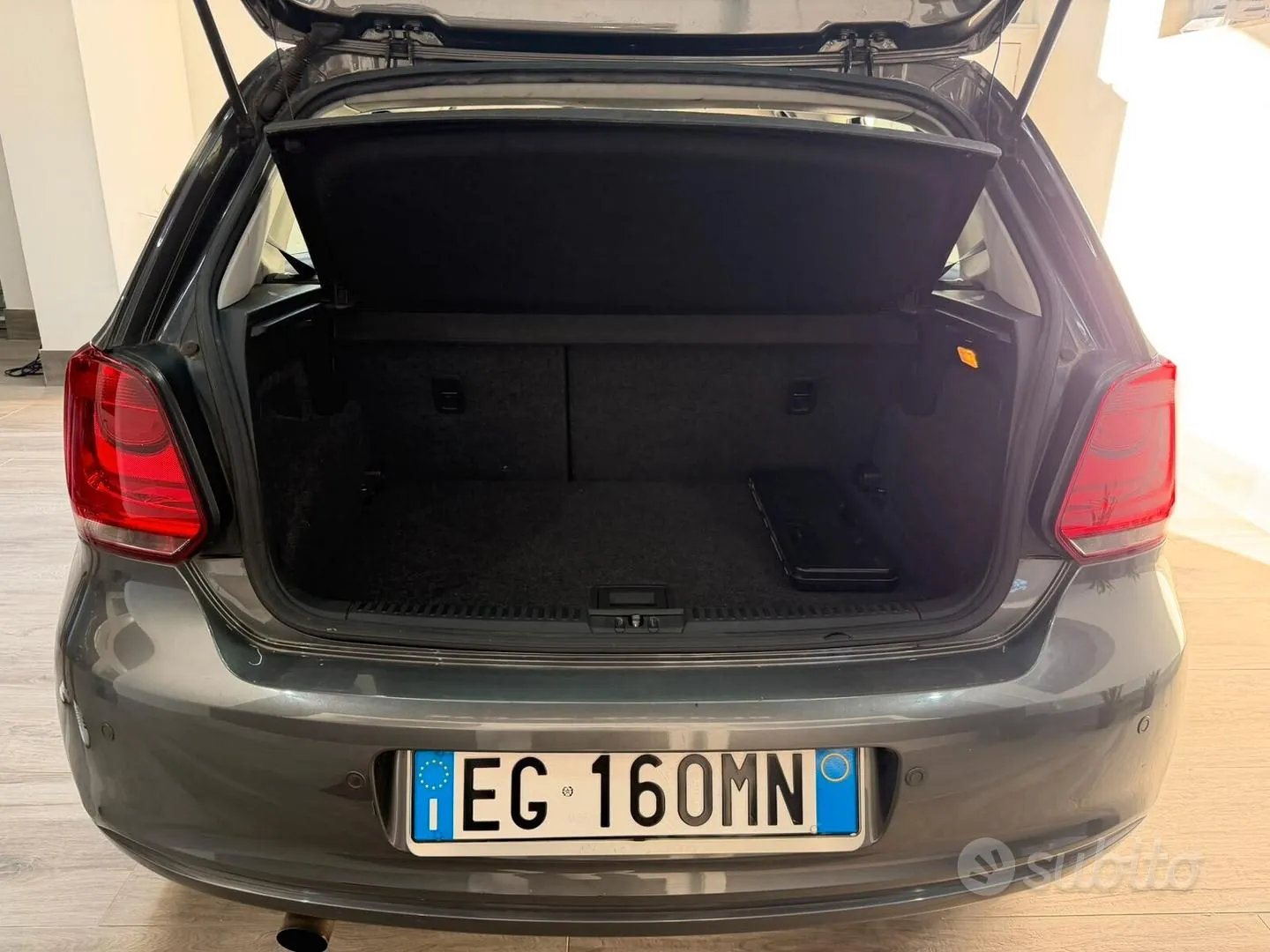 Volkswagen Polo 2011 photo 5