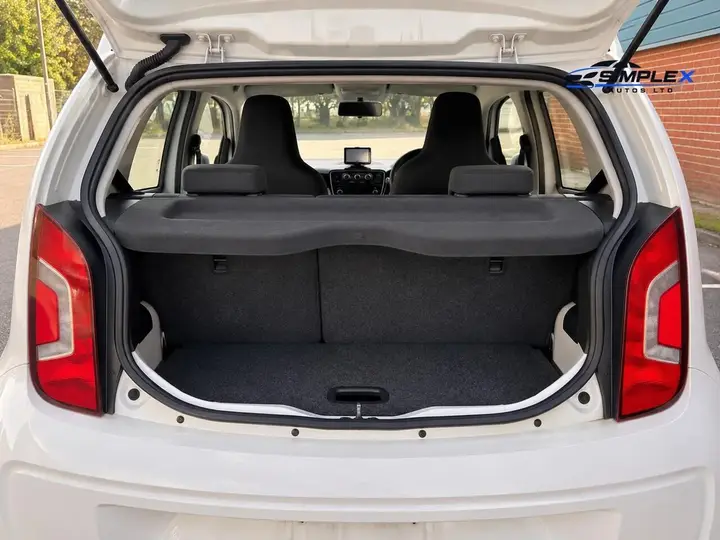 Volkswagen Up 2015 photo 5