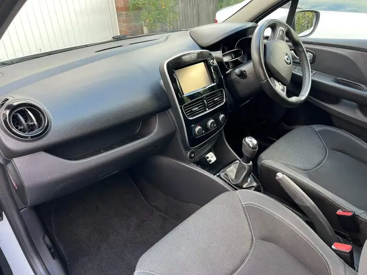 Renault Clio 2017 photo 5