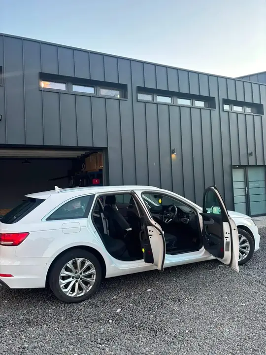 Audi A4 Avant 2019 photo 3