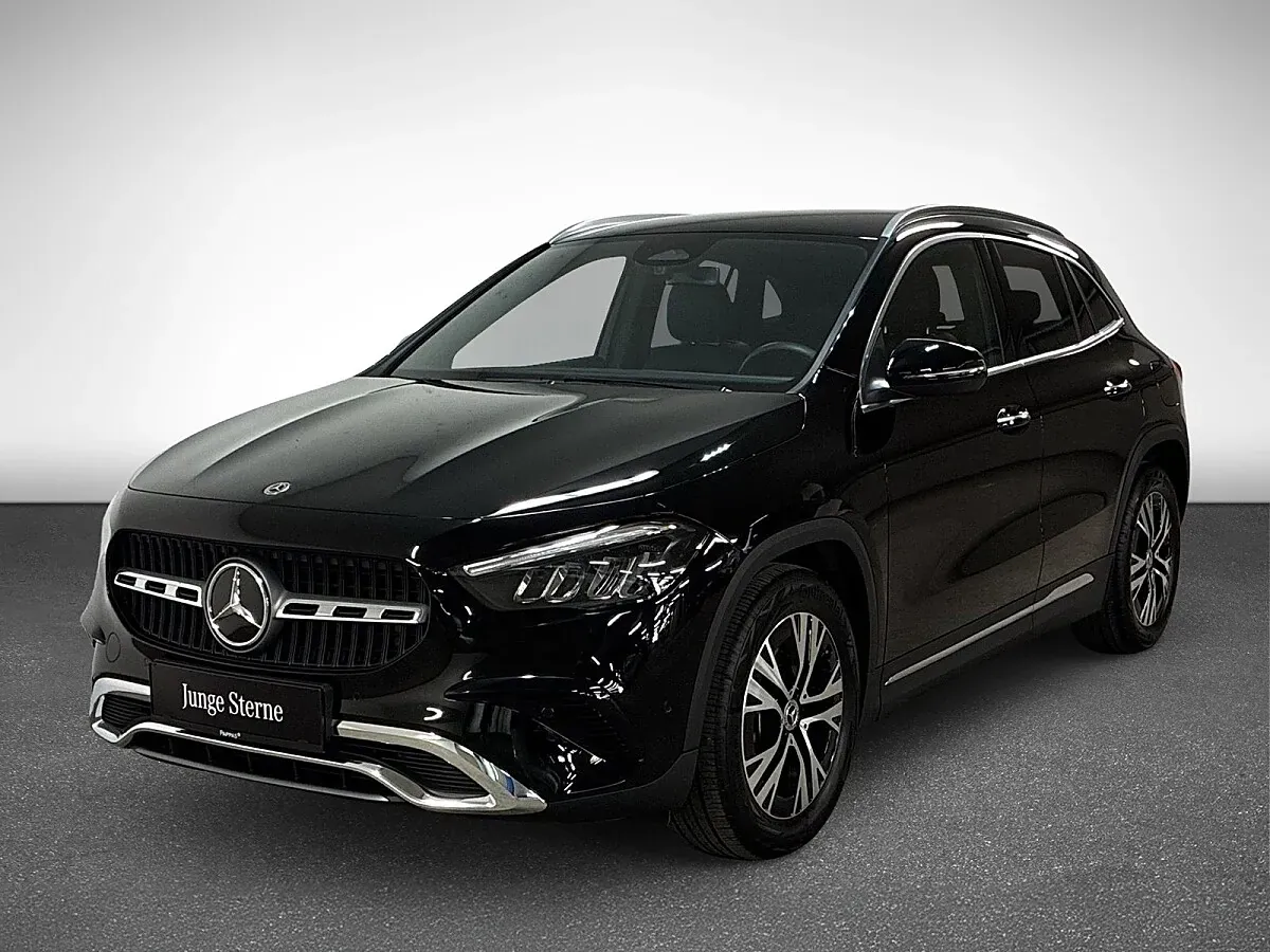 Mercedes-Benz Gla Class 2025 photo 2