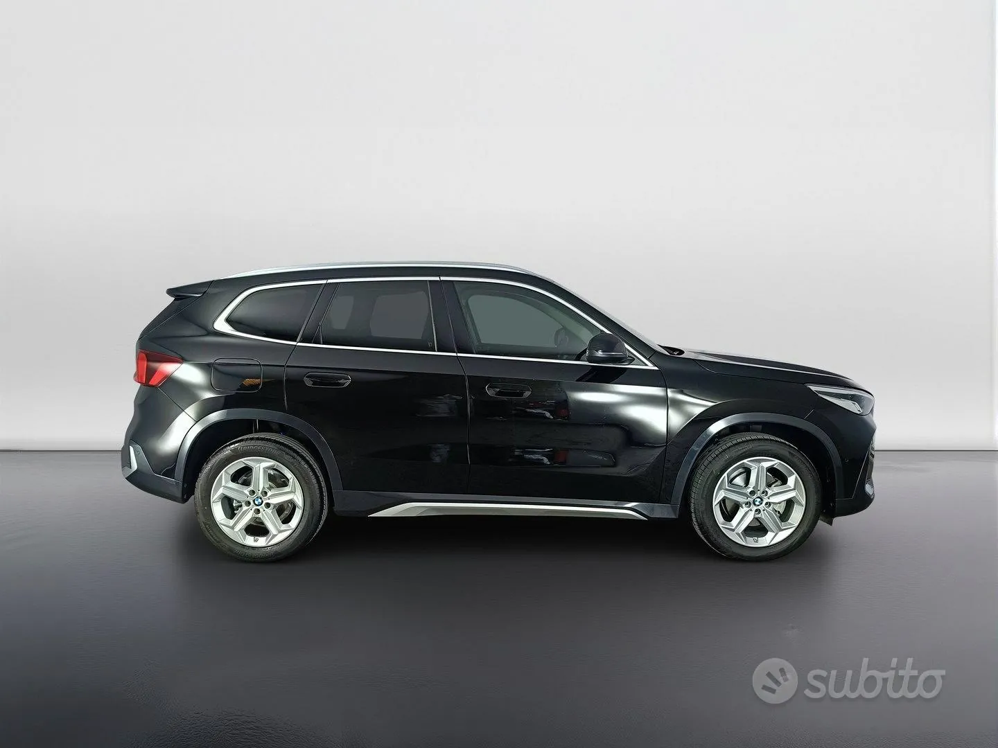 BMW X1 2024 photo 3