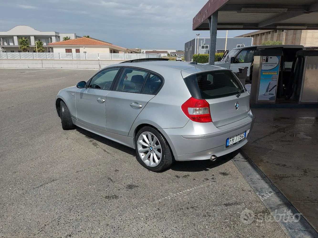 BMW 1 Series 2021 photo 3