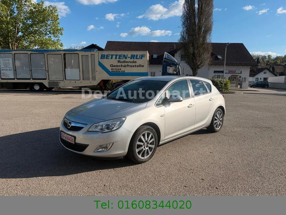 Opel Astra J