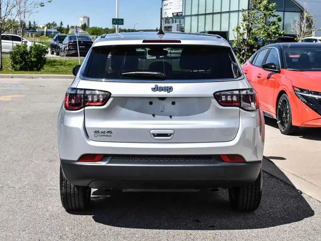 Jeep Compass 2025 photo 5