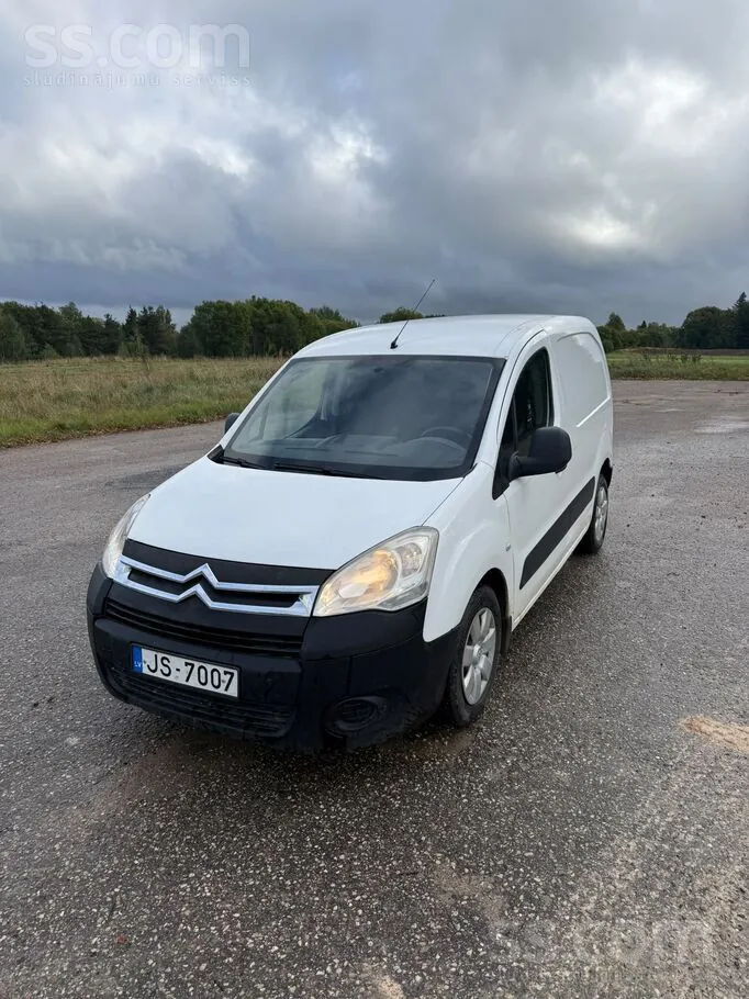 Citroen Berlingo 2011 photo 2