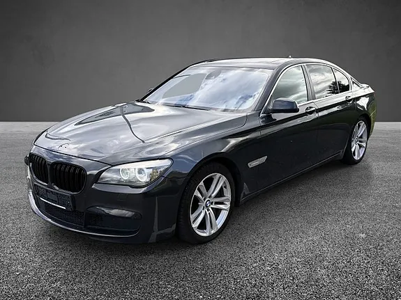 BMW 750I