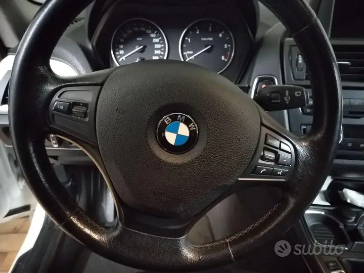 BMW 1 Series 2012 photo 4