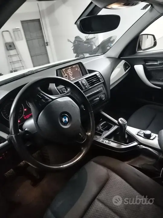 BMW 1 Series 2012 photo 5