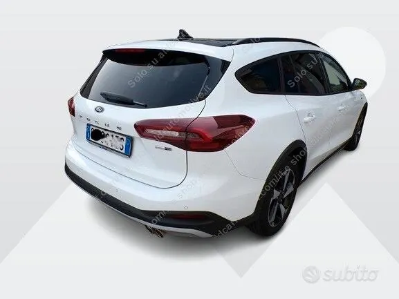 Ford Focus 2022 photo 4