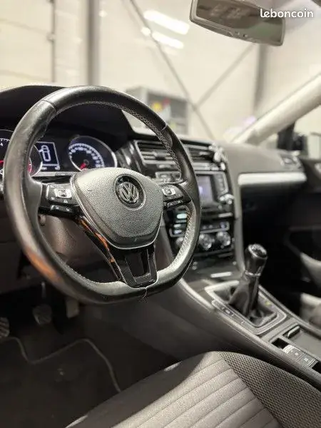 Volkswagen Golf 2015 photo 5