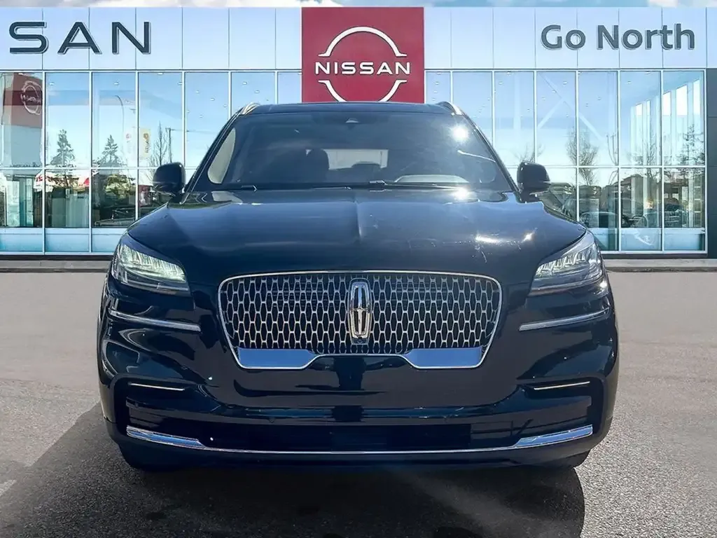 Lincoln Aviator 2023 photo 2