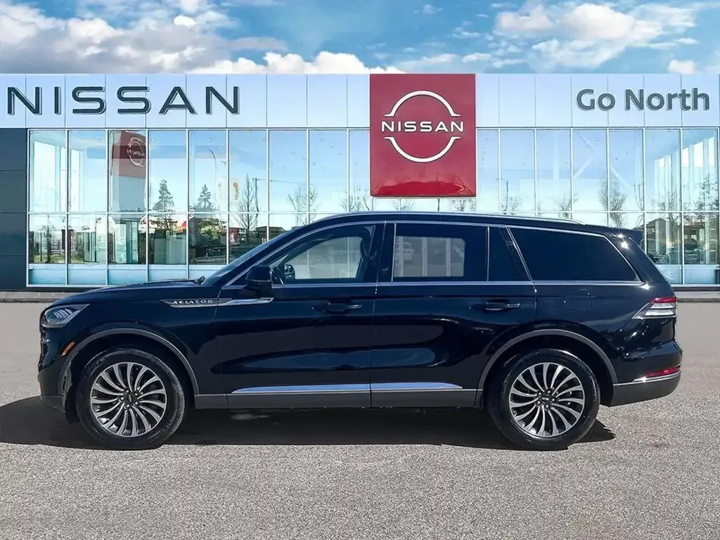 Lincoln Aviator 2023 photo 3