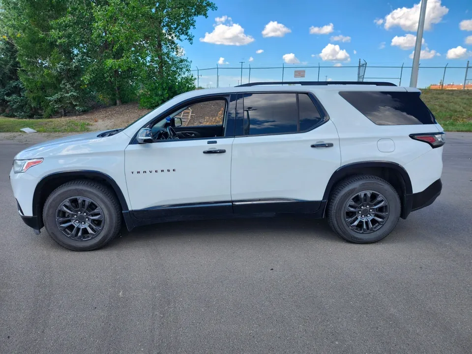 Chevrolet Traverse 2018 photo 3