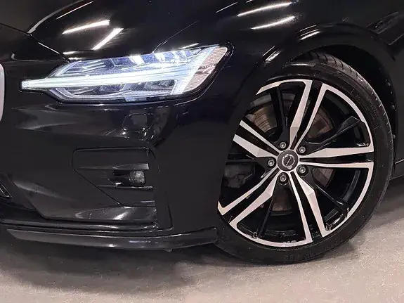 Volvo S60 2019 photo 3