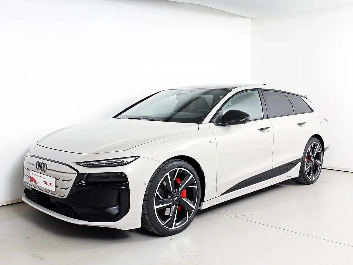 Audi A6 Avant E-Tron Quattro 2026 photo 2