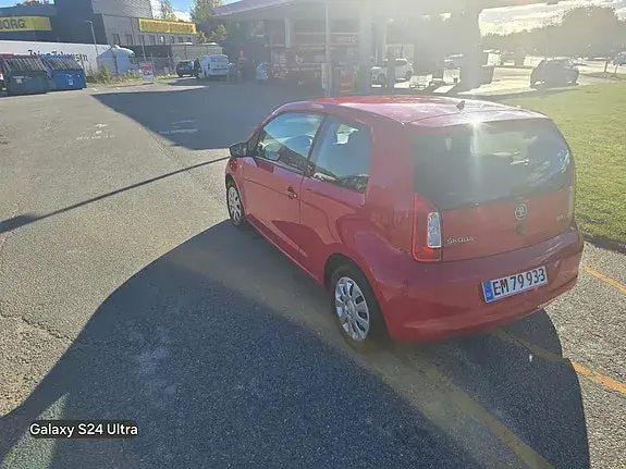 Skoda Citigo 2013 photo 3