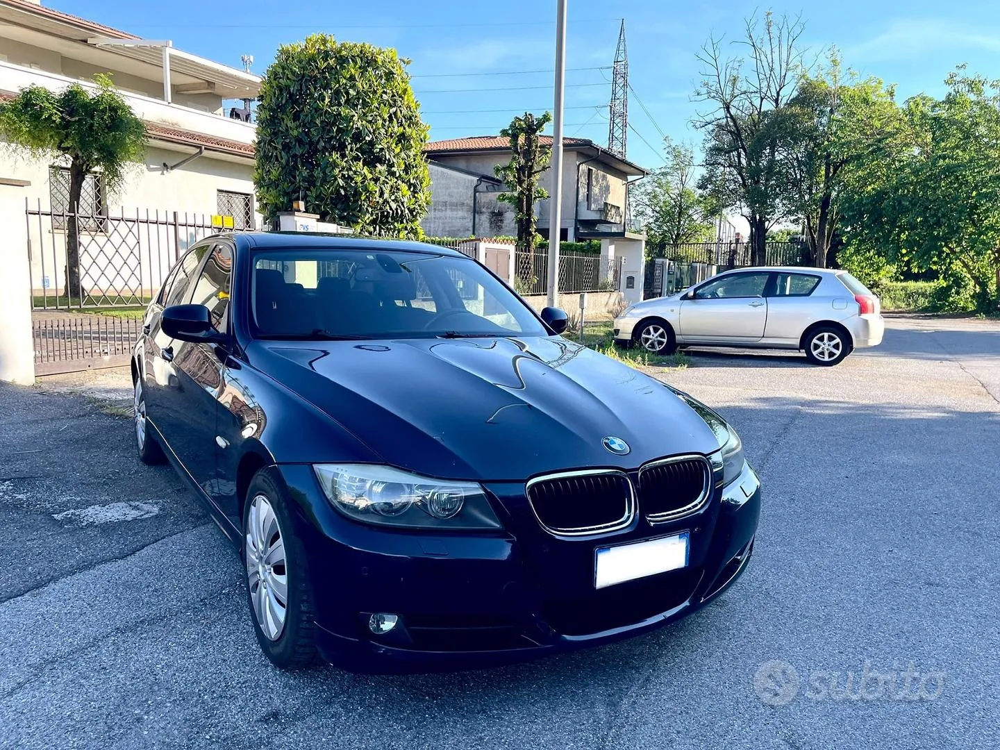 BMW 320D 2009 photo 4