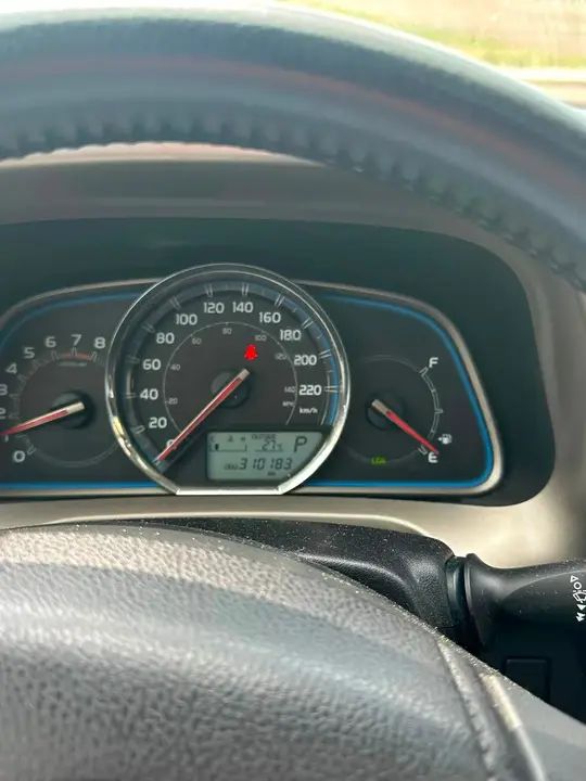 Toyota Rav4 2014 photo 2