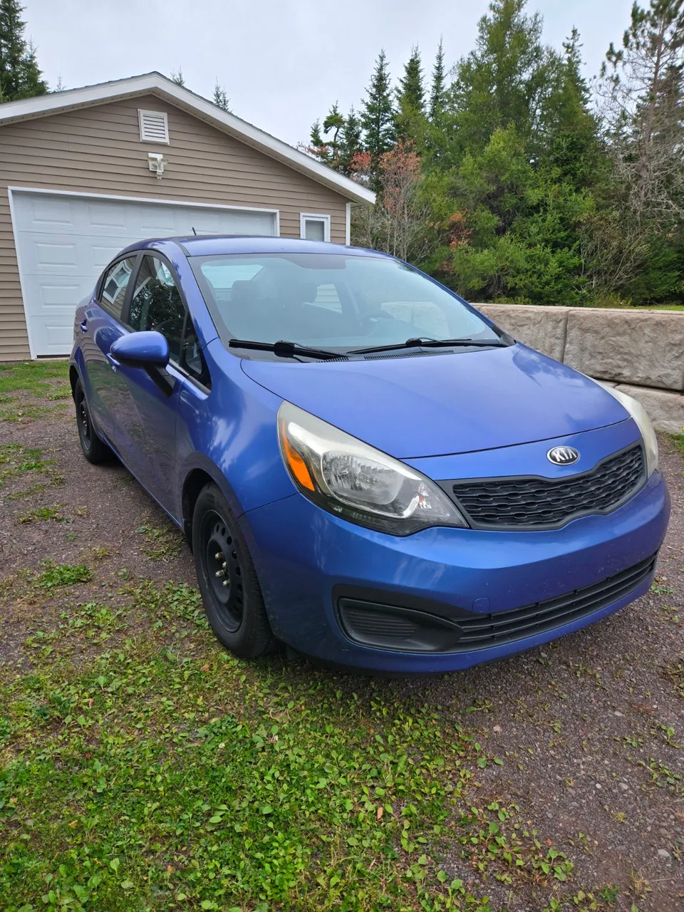 Kia Rio 2014 photo 2