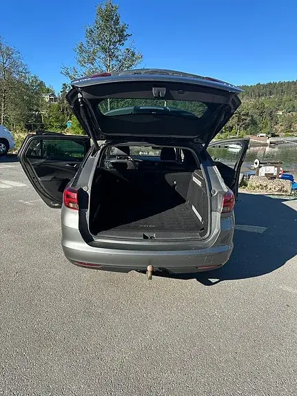 Opel Astra 2017 photo 2