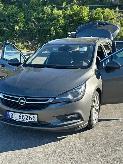 Opel Astra 2017 photo 3