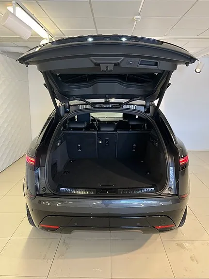 Land Rover Range Rover Velar 2024 photo 4